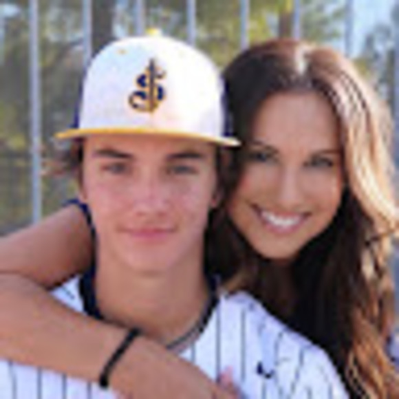 Meet your Posher, Paula - Picture 1 of 1